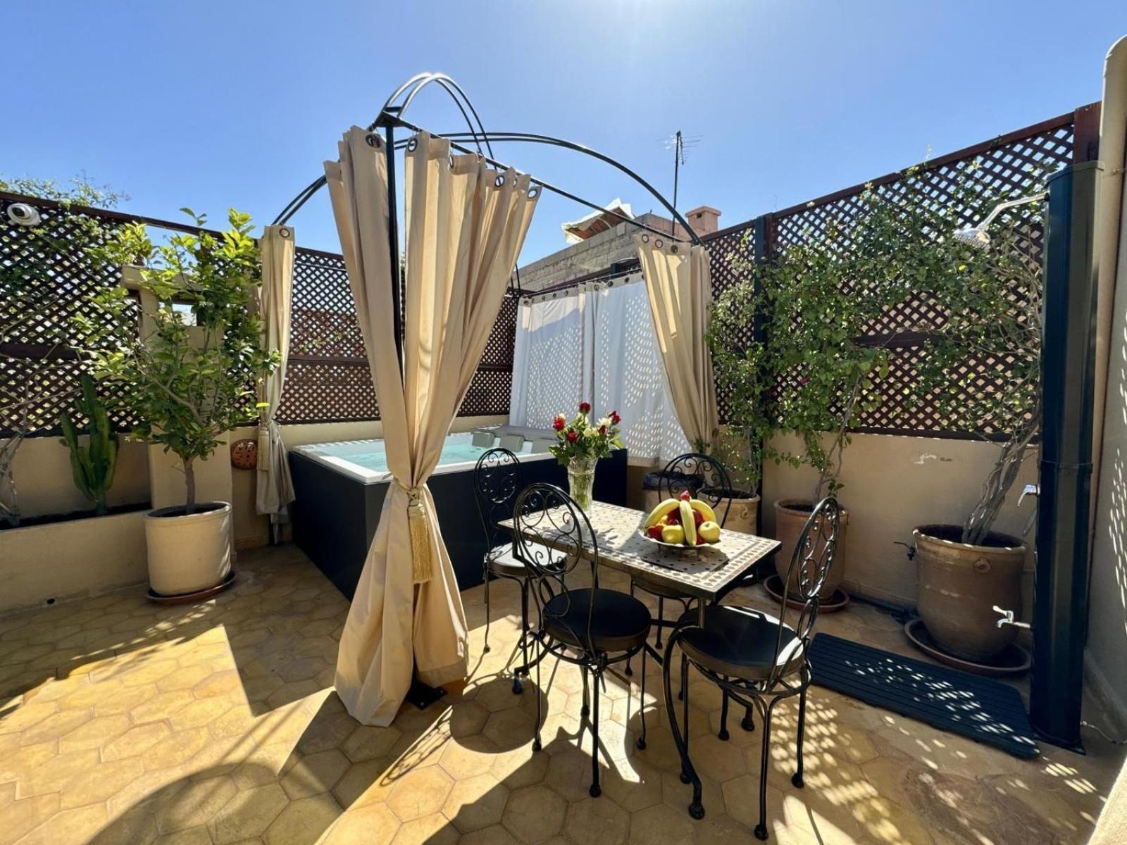 Riad Art De Vivre Avec Jacuzzi Μαρακές Εξωτερικό φωτογραφία