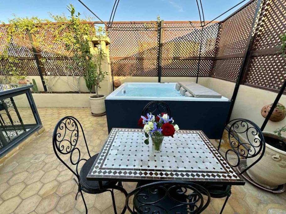 Riad Art De Vivre Avec Jacuzzi Μαρακές Εξωτερικό φωτογραφία